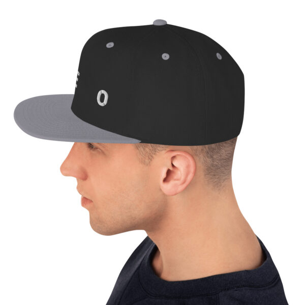 classic-snapback-black-silver-left-side-69bbebde729e6.jpg Snapback Hat